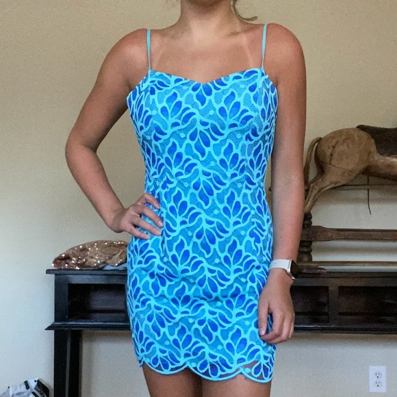 Lilly Pulitzer Dresses & Skirts - Tight Blue Lilly Pulitzer Dress